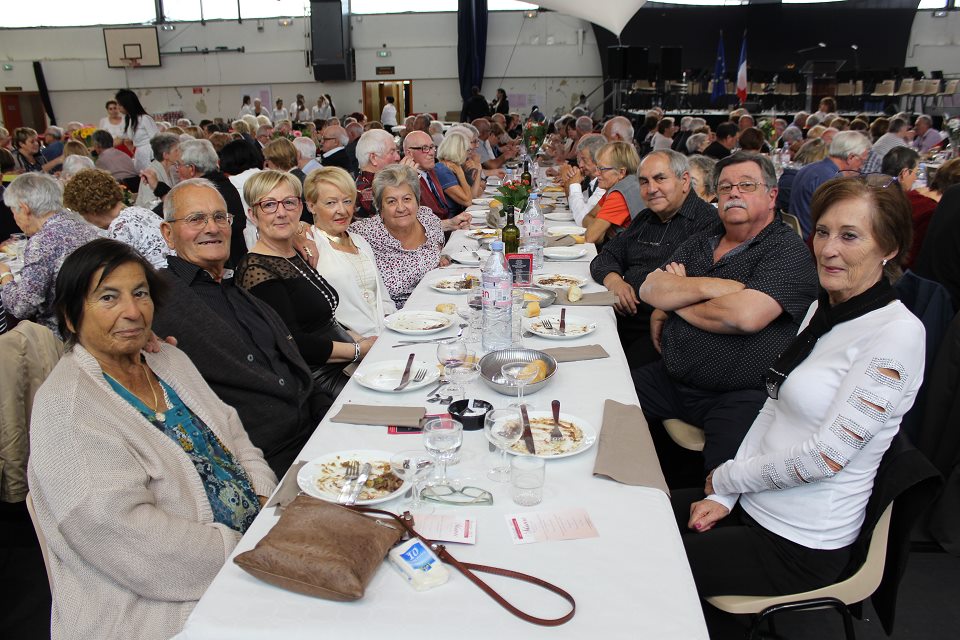 Le “Banquet” des anciens | Echirolles